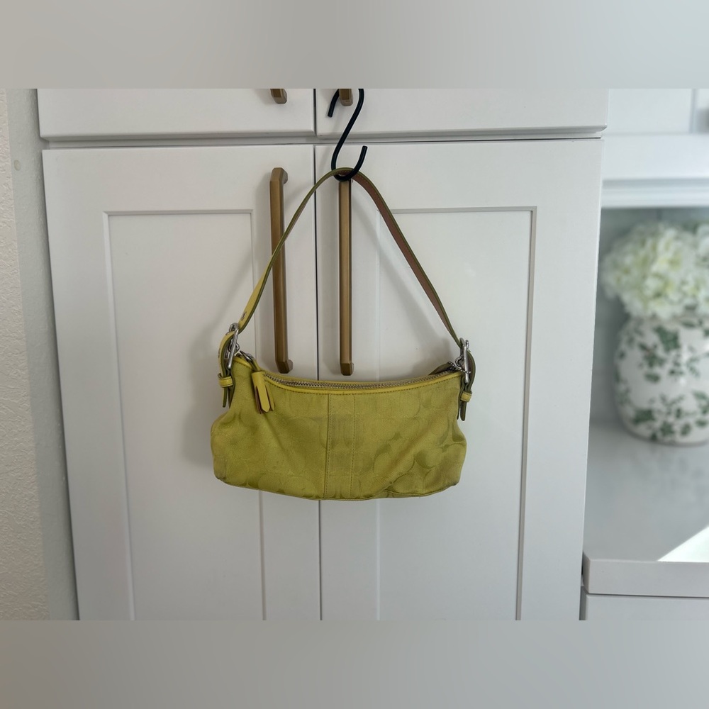 Rare Vintage Y2K Coach Neon Yellow Green Baguette Shoulder Bag - Picture 2 of 8